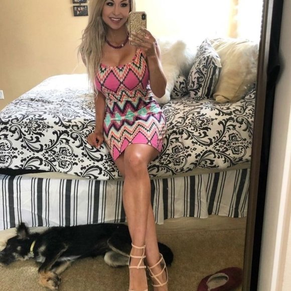 Dresses & Skirts - Boho Bodycon Dress Size Juniors Medium - BOGO Clothes Sale